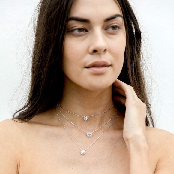 14K Gold Plated Post Faux Diamond Round Solitaire Pendant Halo Necklace | Gold N - Picture 2 of 5